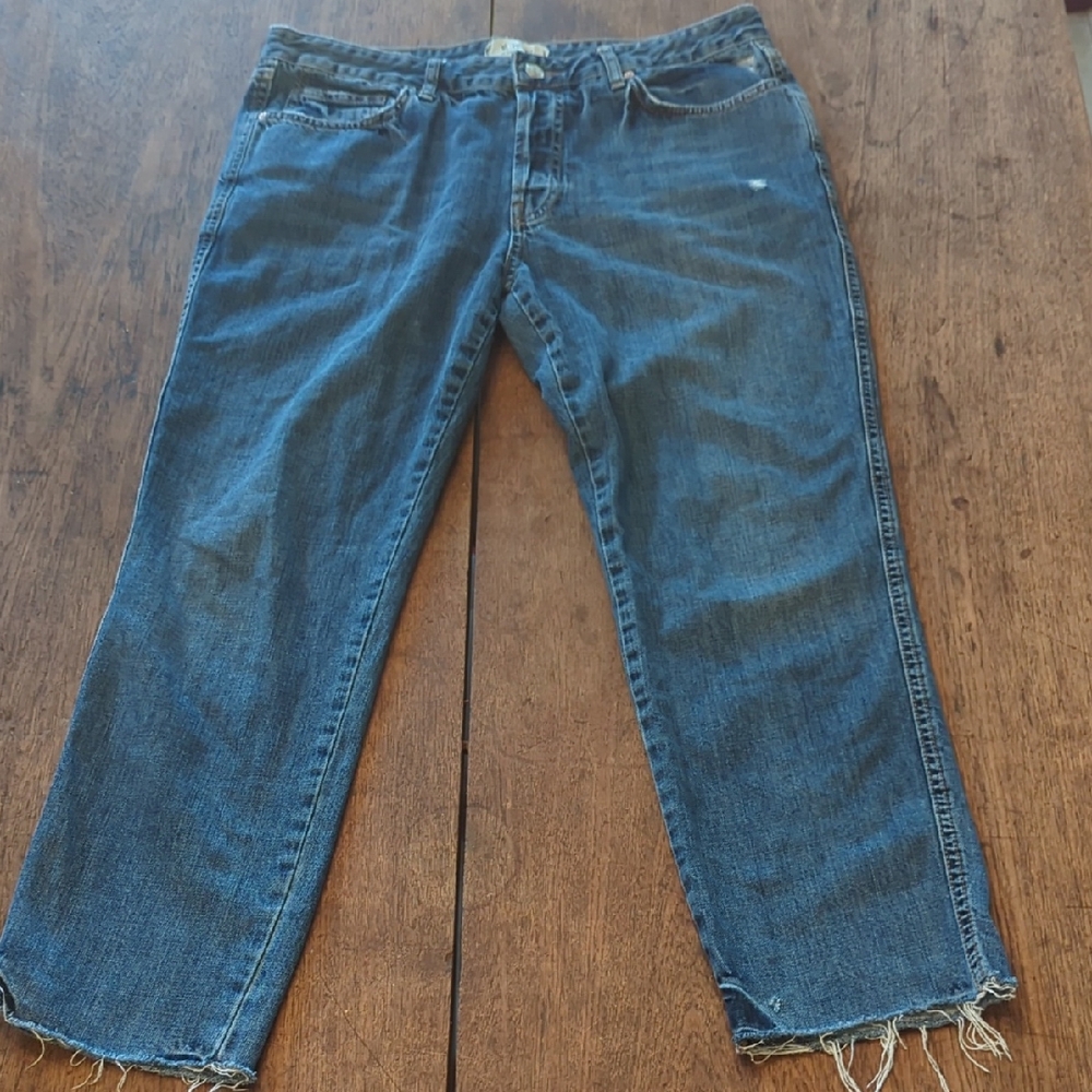 WE THE FREE (Free People) Size 29 Jeans